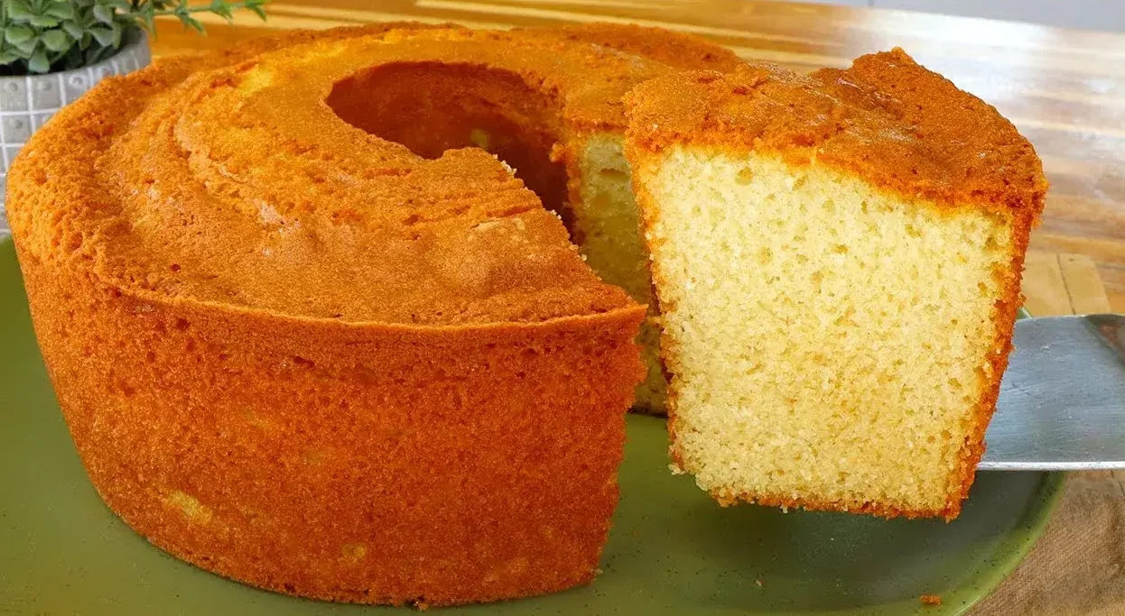 Bolo Simples de Trigo: Fofinho, Rápido e Perfeito para o Café