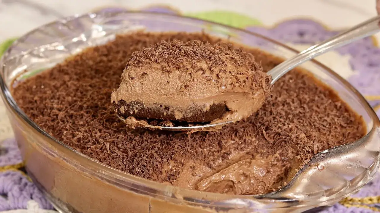 Torta Mousse de Chocolate Incrivelmente Fácil: Aprenda Como Fazer Essa Delícia