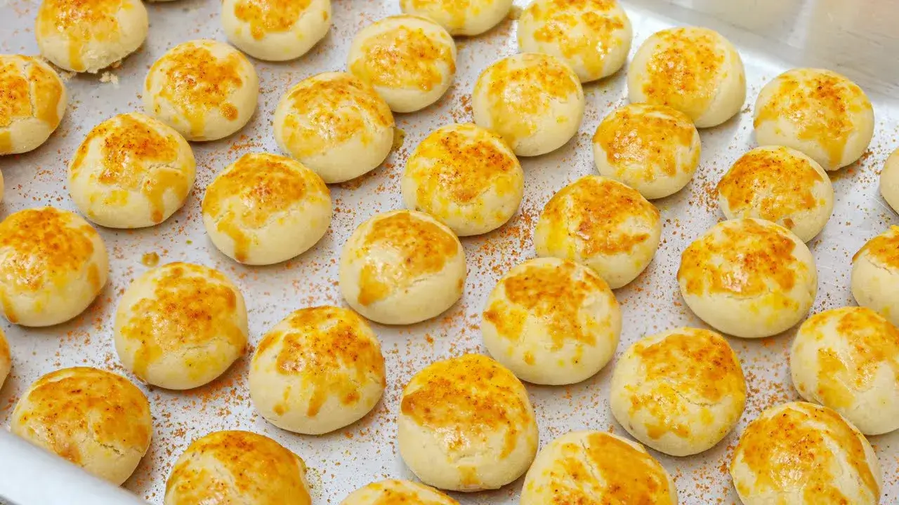 Biscoito de Cebola que Derrete na Boca: Aprenda a Fazer Esse Snack Delicioso