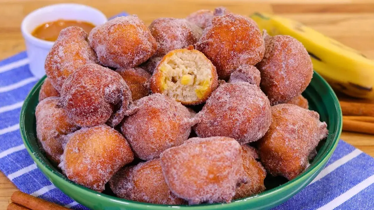 Bolinho de Chuva com Banana: Receita Fácil Para Você Fazer Para o seu Café