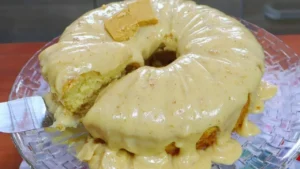 Bolo de Paçoca com Cobertura Bem Cremosa Veja