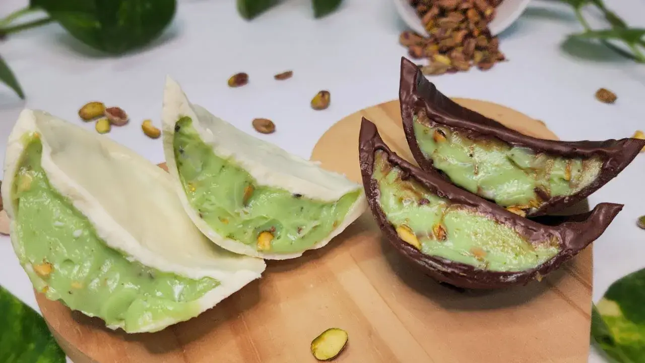 Ovo de Pistache com Recheio Cremoso: Receita Fácil