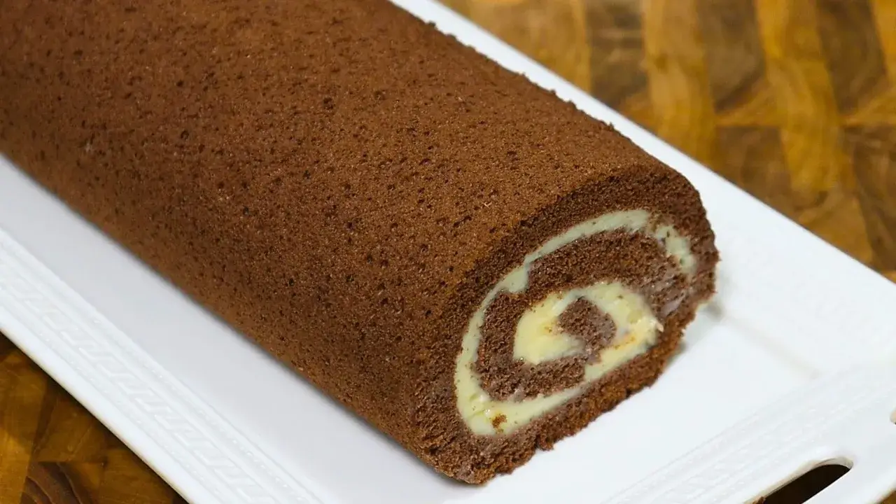 Rocambole de Chocolate com Ninho: A Sobremesa Perfeita para Qualquer Momento
