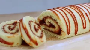 Rocambole de Goiabada: Receita Fácil e Cremosa com Apenas 3 Ingredientes