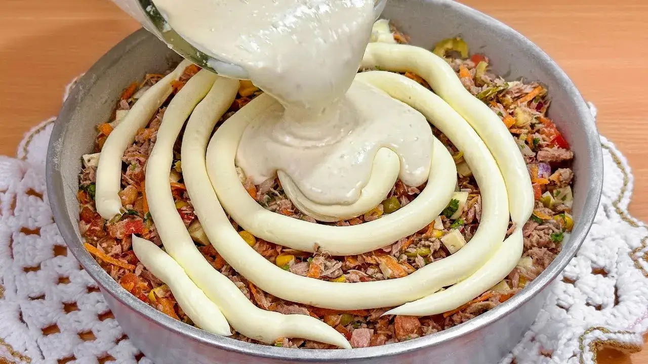 Torta de Liquidificador: Receita Fácil com Massa Leve e Recheio de Atum