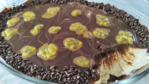 Aprenda a Fazer Mousse Trufada de Maracujá com Ganache: Um Toque de Sabor e Elegância