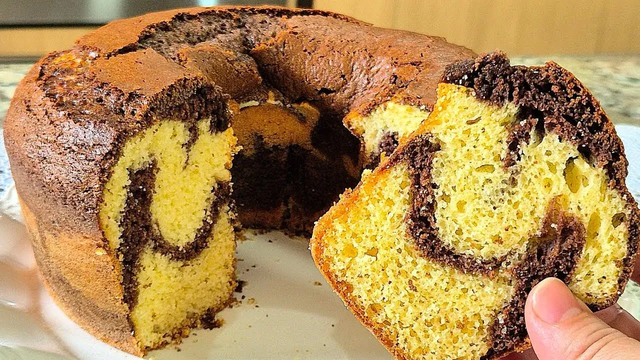 Bolo Mesclado Fácil e Fofinho: A Receita Perfeita para o Café da Tarde