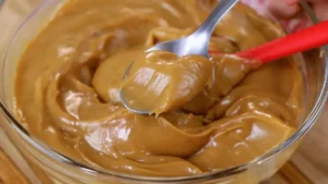 Recheio de Doce de Leite Cremoso e Estruturado: O Segredo dos Bolos Perfeitos