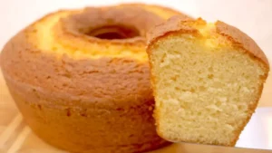 Bolo Simples Mais Fácil e Delicioso do Planeta: Receita Passo a Passo