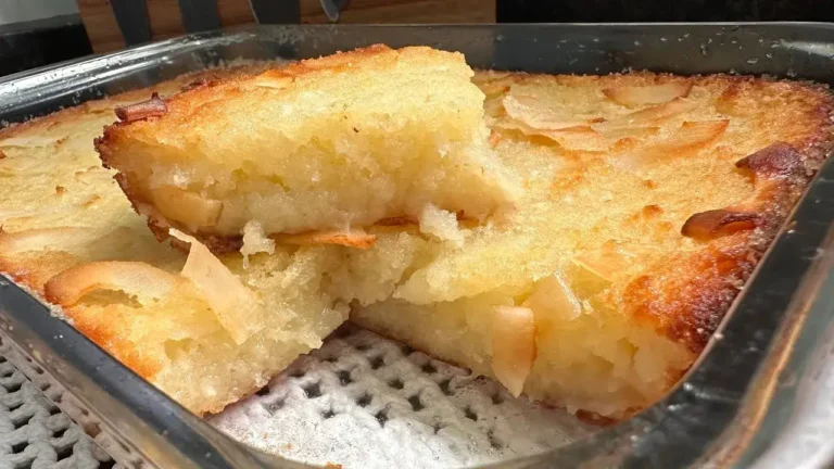 Bolo de Festa Junina com Coco e Mandioca: Textura Cremosa e Sabor Inesquecível