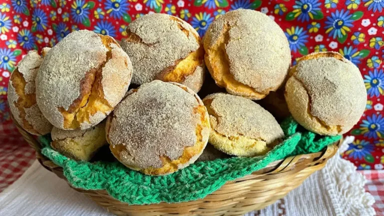 Broa de Fubá com Sabor de Tradição: Receita Econômica e Deliciosa