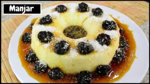 Manjar de Coco Clássico com Calda de Ameixa: Sobremesa Cremosa e Fácil para Sua Mesa