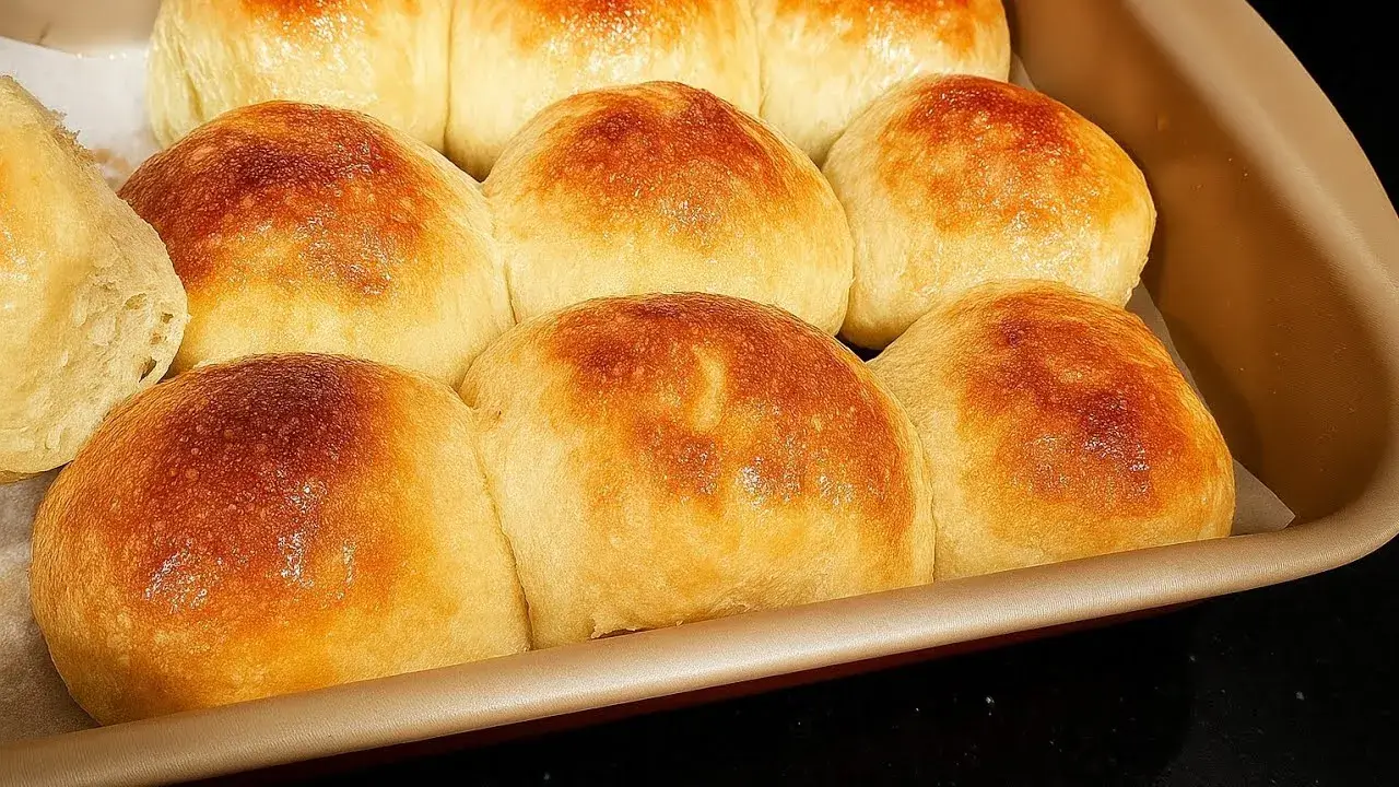 Pão de Leite Caseiro: Macio e Perfeito Para Aquele Cafezinho da Tarde