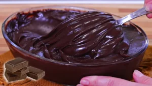 Recheio de Chocolate Cremoso: Perfeito Para Bolos e Sobremesas
