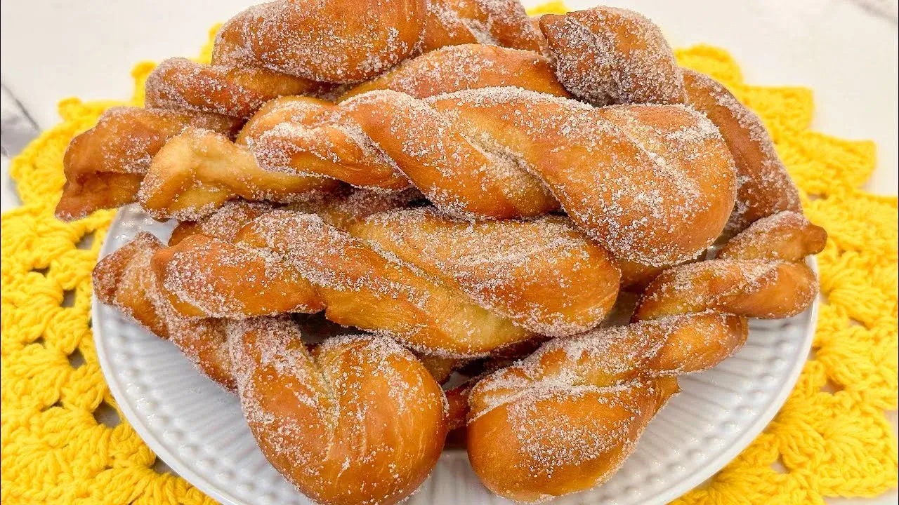 Rosquinha Frita Fofinha: Receita Econômica e Perfeita para a Hora do Café