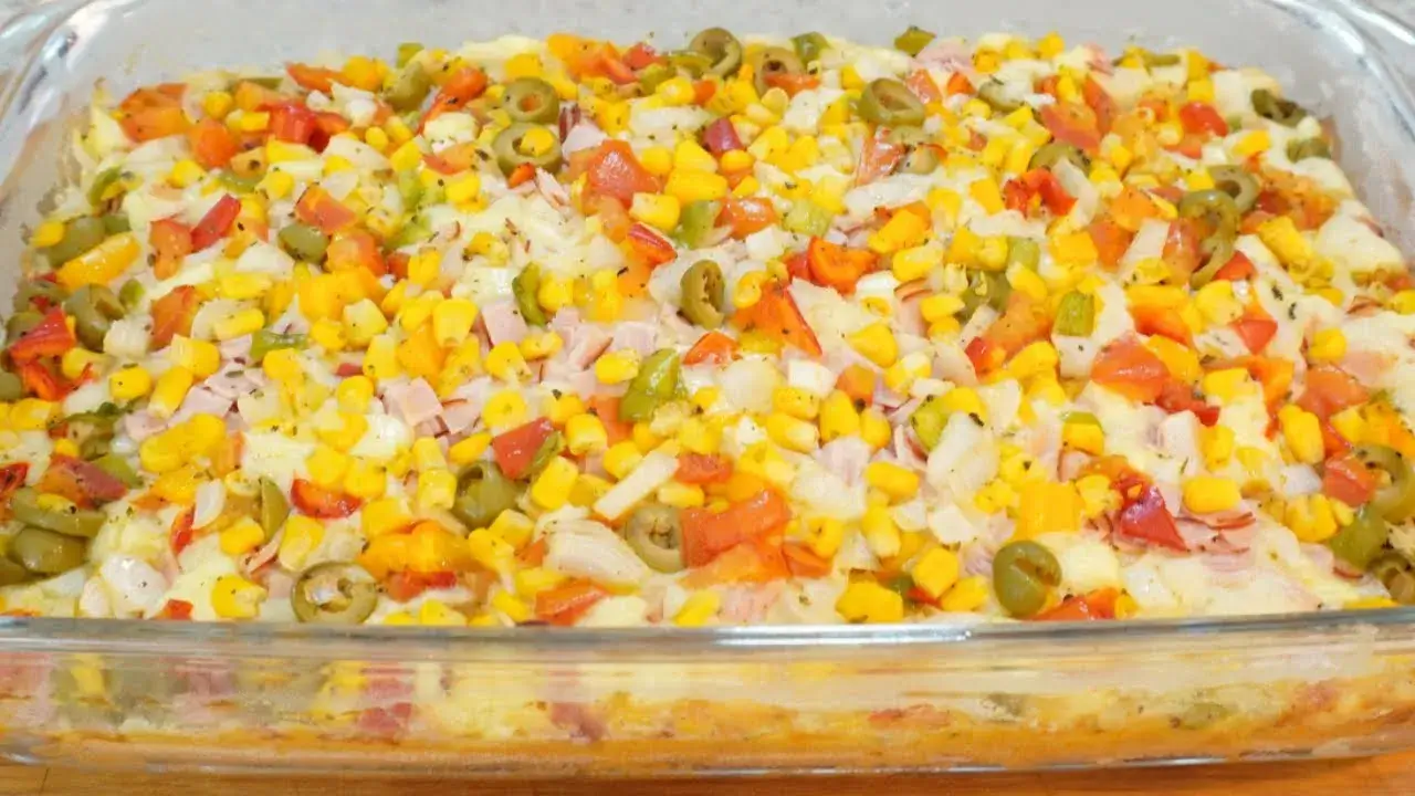 Torta de Liquidificador Fácil e Deliciosa: Massa Macia com Recheio Sabor Pizza