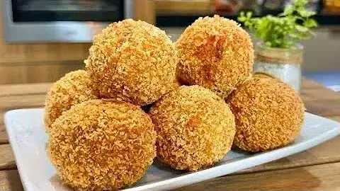 Bolinho Recheado com Queijo: Receita Fácil com Massa de Frango e Batata