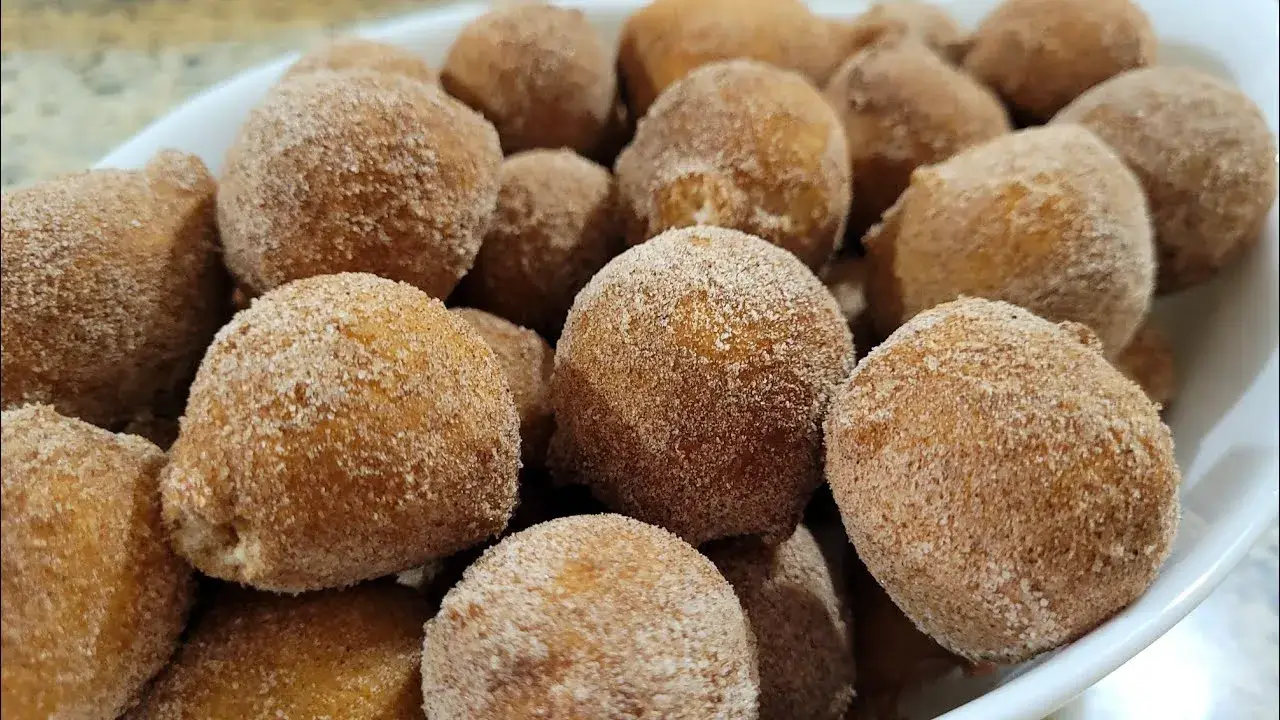 Bolinho de Chuva Tradicional: Receita Fácil e Deliciosa