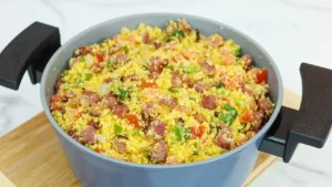 Cuscuz Recheado com Bacon e Calabresa: Receita Úmida, Saborosa e Fácil de Fazer