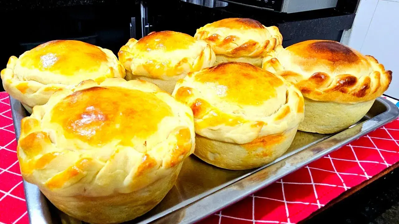 Empadão Fácil que Derrete na Boca: Receita Tradicional de Empadão Goiano