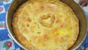 Empadão com Massa Salgada: Receita Tradicional Fácil e Prática