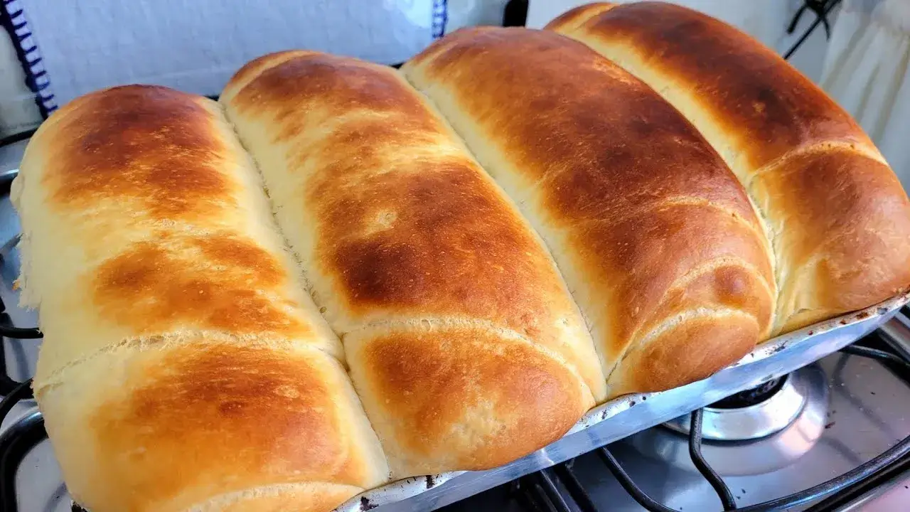 Pão Caseiro Tradicional da Vovó: Receita Fácil e Macia