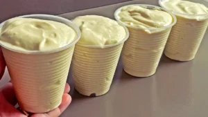 Sobremesa de Abacaxi Cremosa com Base de Água