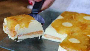 Sobremesa de Ananás Fácil Sem Forno