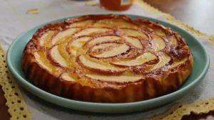Tarte de Maçã Fácil: Receita Tradicional Sem Massa Folhada