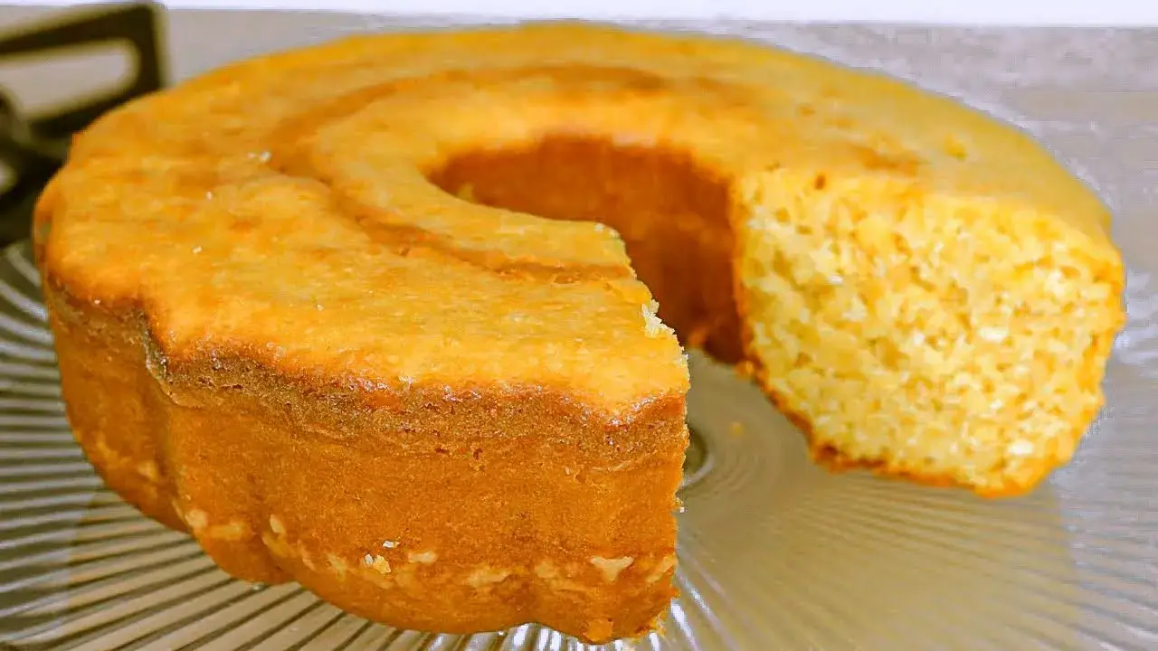 Bolo de Milho Fofinho Feito no Liquidificador com Textura Leve e Macia