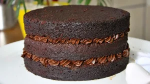 Massa de Bolo de Chocolate Profissional: Receita Fofinha e Perfeita
