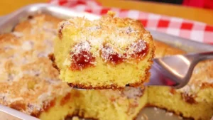 Bolo de Fubá com Goiabada e Coco: Faça e se Surpreenda com o Sabor