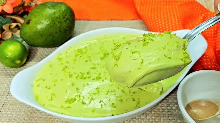 A mousse de abacate é uma sobremesa prática, cremosa e muito saborosa, perfeita para servir...