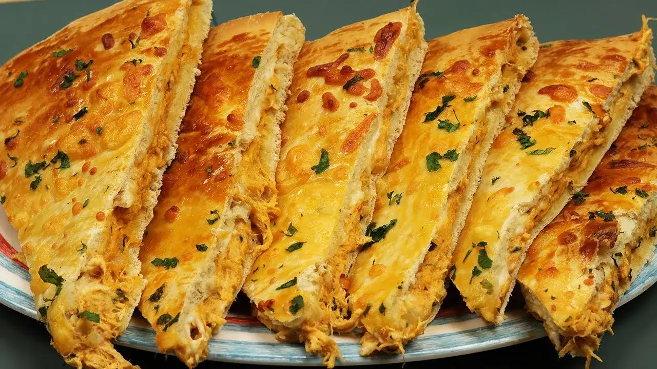 Se você procura uma receita de salgado em pedaços macio e cremoso, perfeito para um...