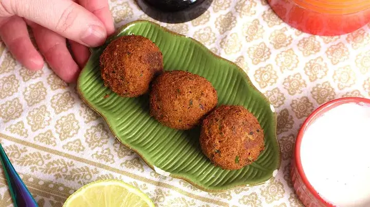 Faláfel: Bolinho de Grão-de-Bico Crocante e Saboroso