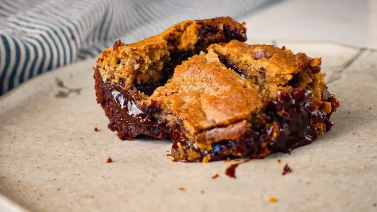 Brookie Cremoso: Receita de Sobremesa com Brownie e Cookie