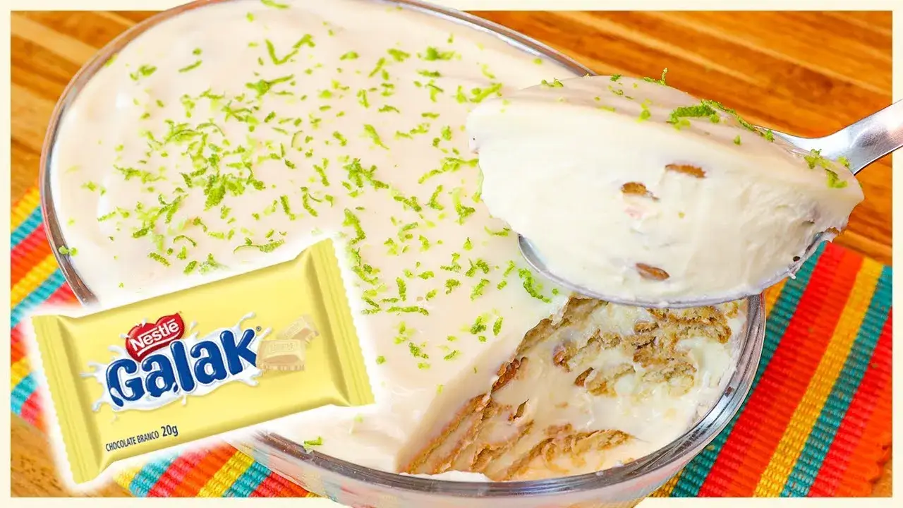 O pavê de limão com Galak é uma sobremesa deliciosa, cremosa e refrescante, perfeita para...