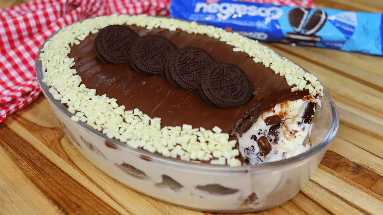 O Pavê de Negresco é uma sobremesa deliciosa, perfeita para servir em encontros de família...