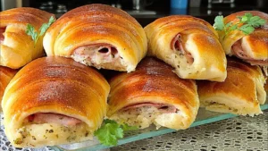 Salgado Assado de Presunto e Queijo: Receita Fácil e Saborosa para o Lanche ou Jantar