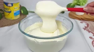 Creme de ninho fácil que fica pronto sem fogo