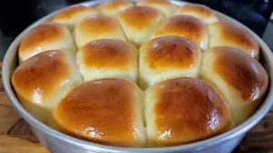 Pão de leite fofinho para o café da tarde