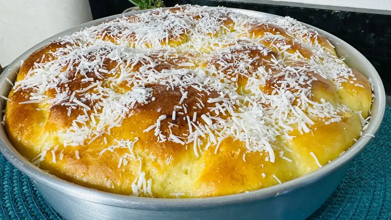 Rosca que não precisa sovar: Macia, molhadinha e pronta em pouco tempo
