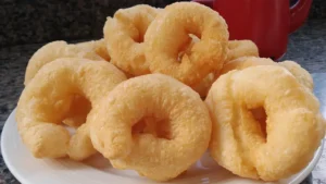 Rosquinha de polvilho salgada frita: Receita simples e crocante para o café da tarde