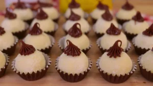 Docinho de Leite Ninho com Nutella fácil, sem fogo e com poucos ingredientes