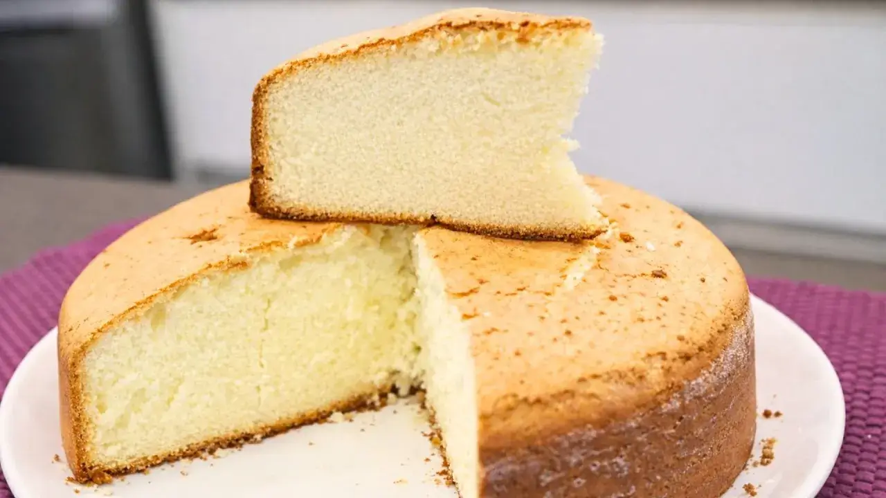 Bolo Algodão sem Farinha e sem Fermento: Leve, macio e perfeito para o café