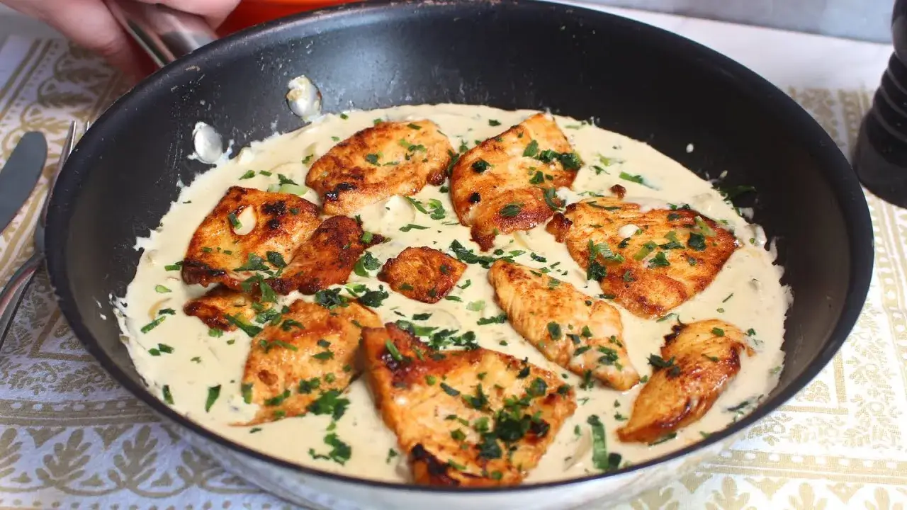 Frango com Gorgonzola em 15 Minutos: Cremoso, Fácil e Perfeito para Impressionar