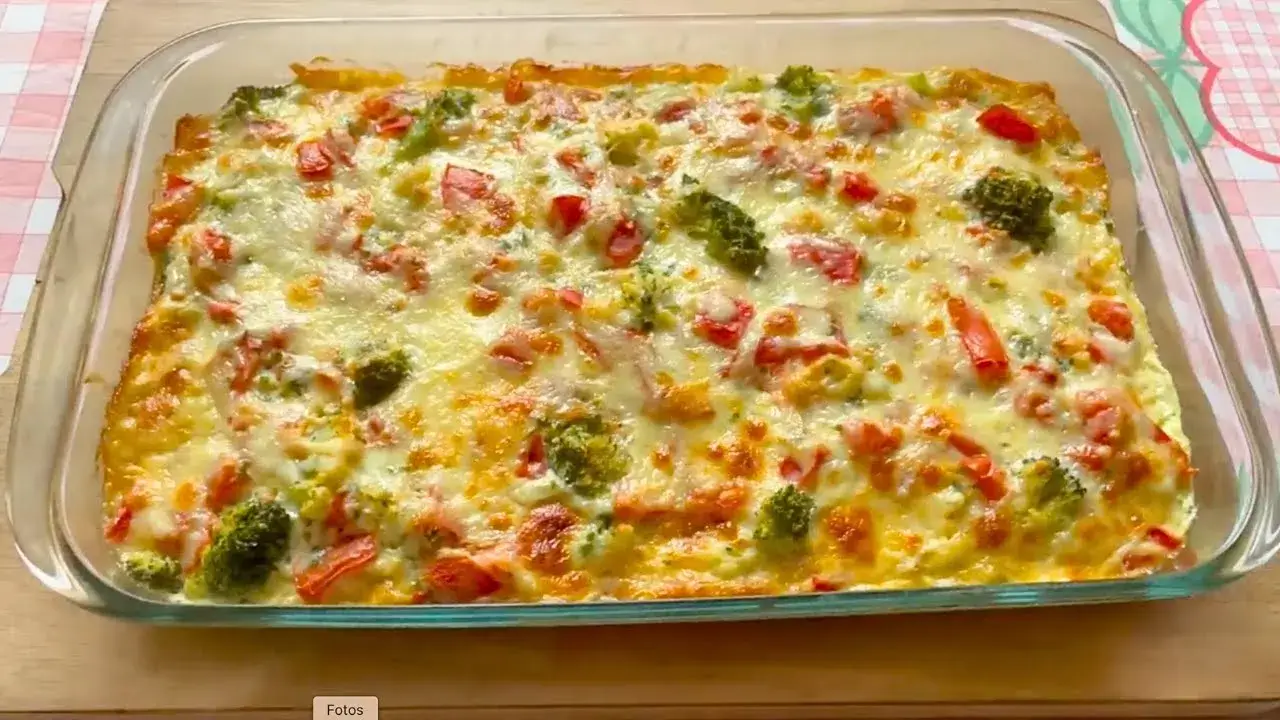 Omelete de Legumes Low Carb Cremosa e Assada no Forno para Substituir o Jantar