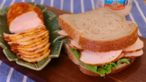 Peito de Frango Tipo Presunto Caseiro Saudável para Sanduíches e Lanches