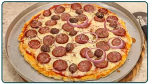 Pizza de Calabresa Caseira com Massa Fofinha e Toque Especial com Leite em Pó