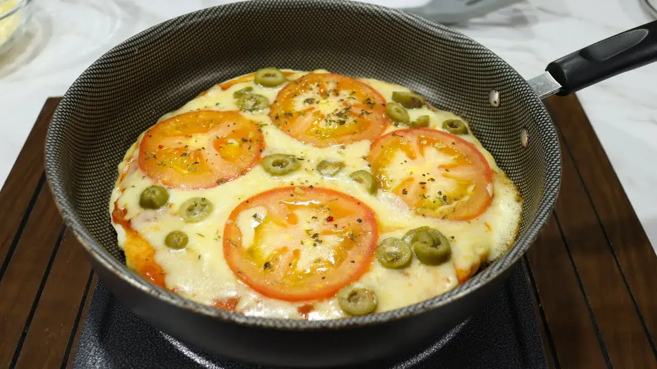 Pizza de Frigideira Fácil e Rápida para o Dia a Dia